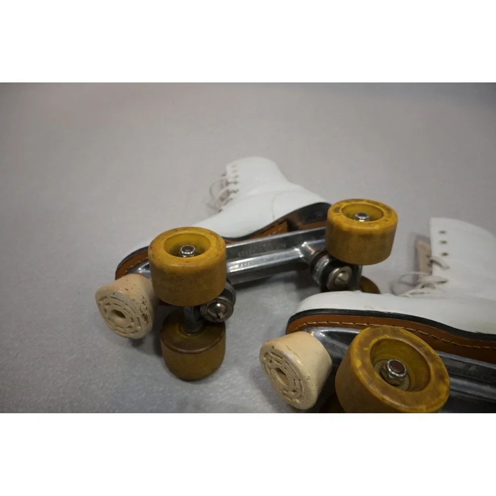 Chicago Roller Skates Unisex‎ Size 5 White Vintage Quad Leather Lace Up Good